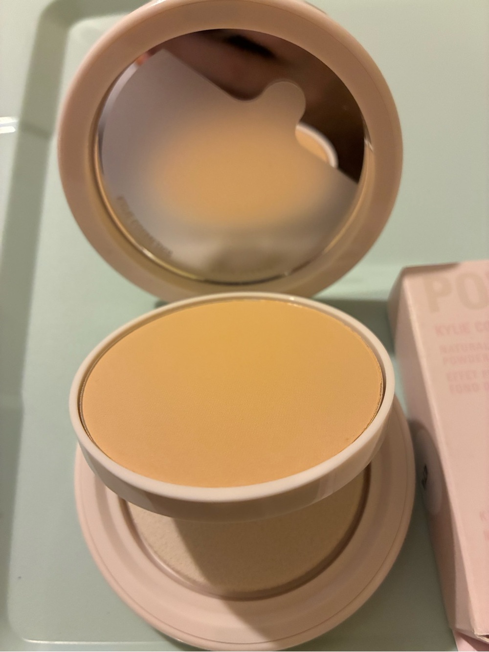 Kylie Cosmetics Yellow Pressed Setting Powder Compact